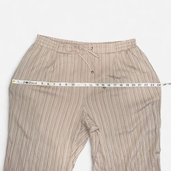 Tan Stripe Textured Lightweight Drawstring Pants - Picture 6 of 9